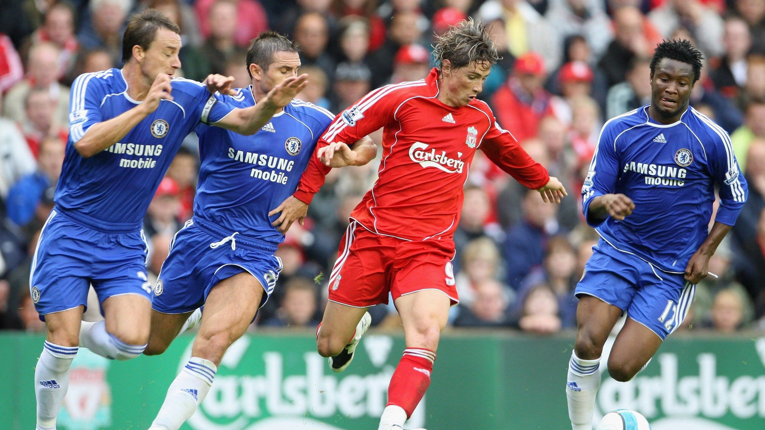 开云网页 -TL观众热烈欢呼!,C罗迎来十五赛季出色发挥气势如虹延续